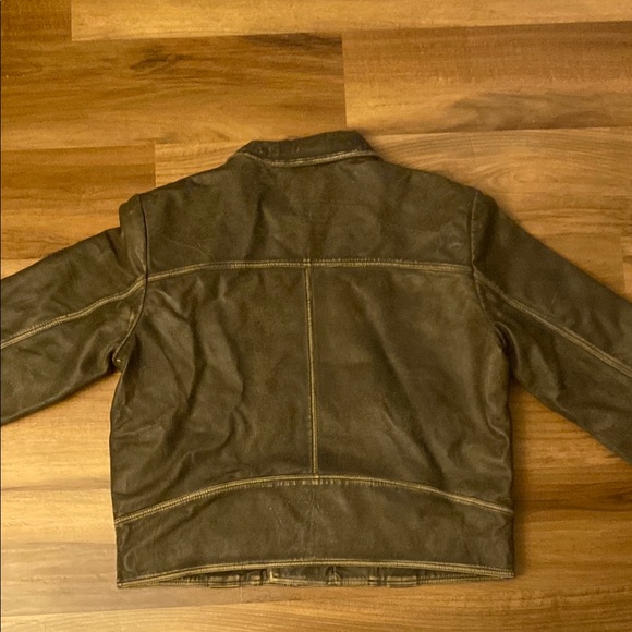 Men's Brown Leather Jacket - Picture 3 of 7